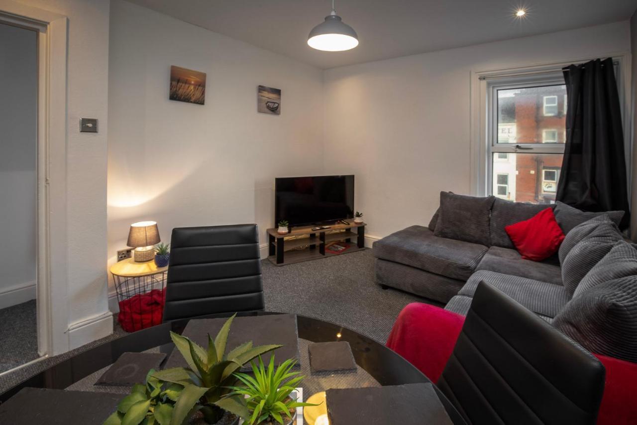 Апартаменты 03 Springfield - Sleeps 4 Блэкпул Экстерьер фото